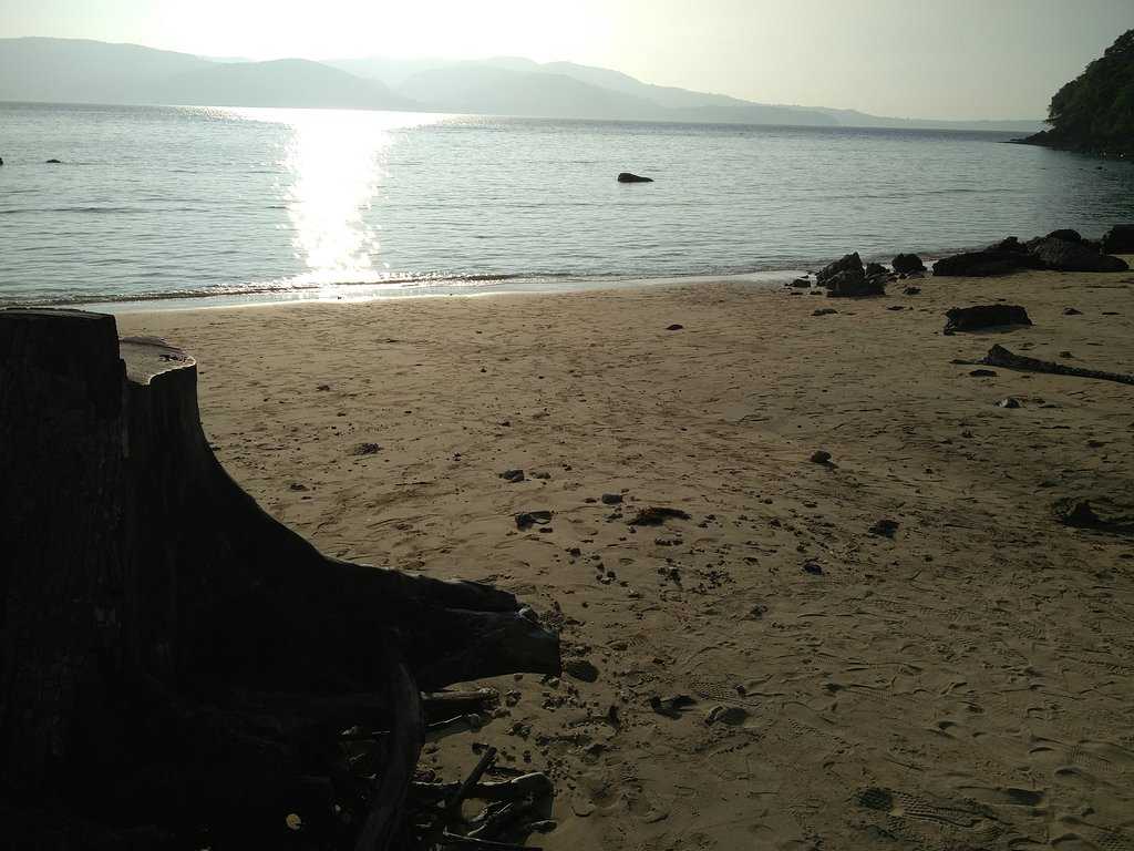 Munda Pahad Beach Photo 4