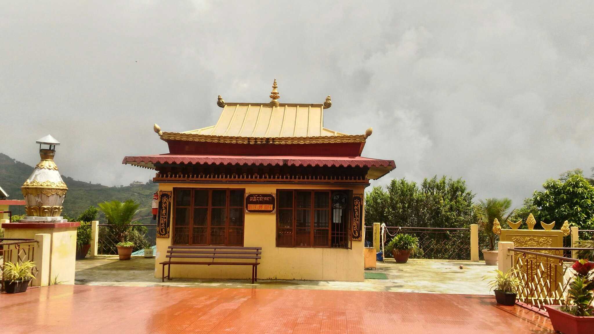 Tsechokling Gompa