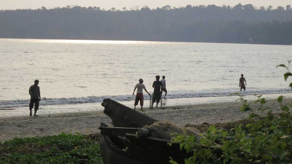 Bambolim Beach Photo 2