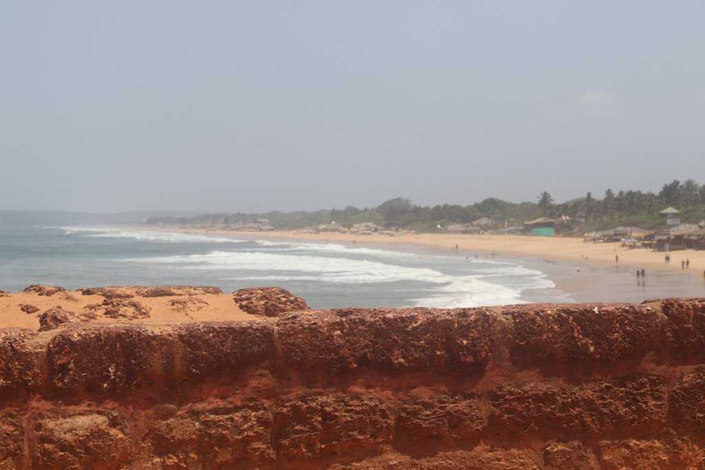 Fort Aguada Beach Photo 3