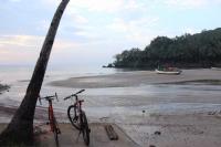 Hollant Beach Photo 2