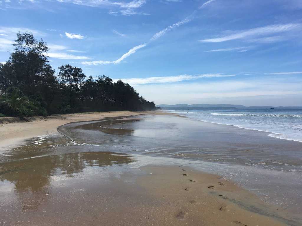 Mobor Beach Photo 2