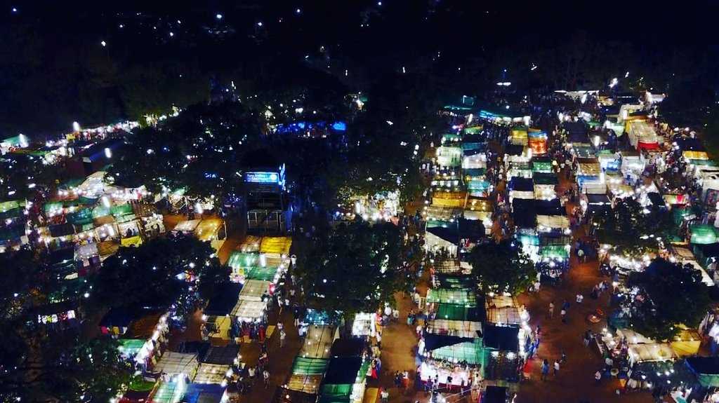 Saturday Night Market Photo 3