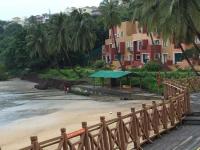 Vainguinim Beach Photo 1