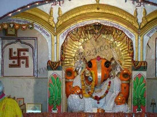 Garh Ganesh Temple Photo 1