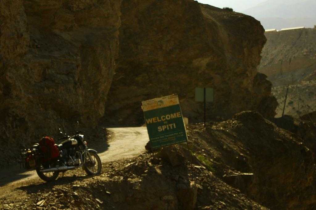 Bike Rentals Manali Photo 2