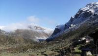 Thangu Valley Photo