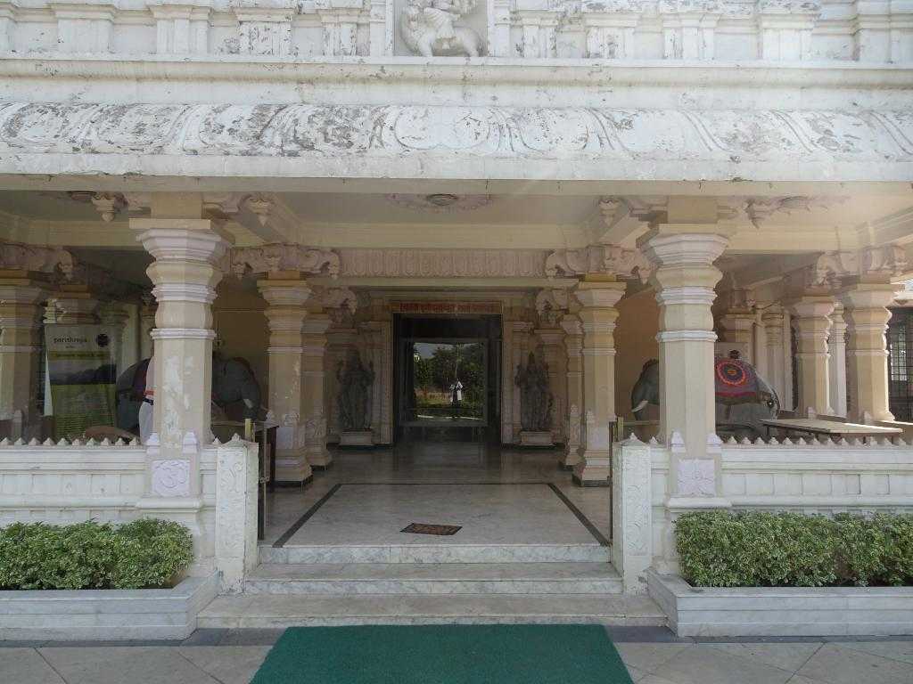 Shri Durga Parameshwari Temple Photo 2