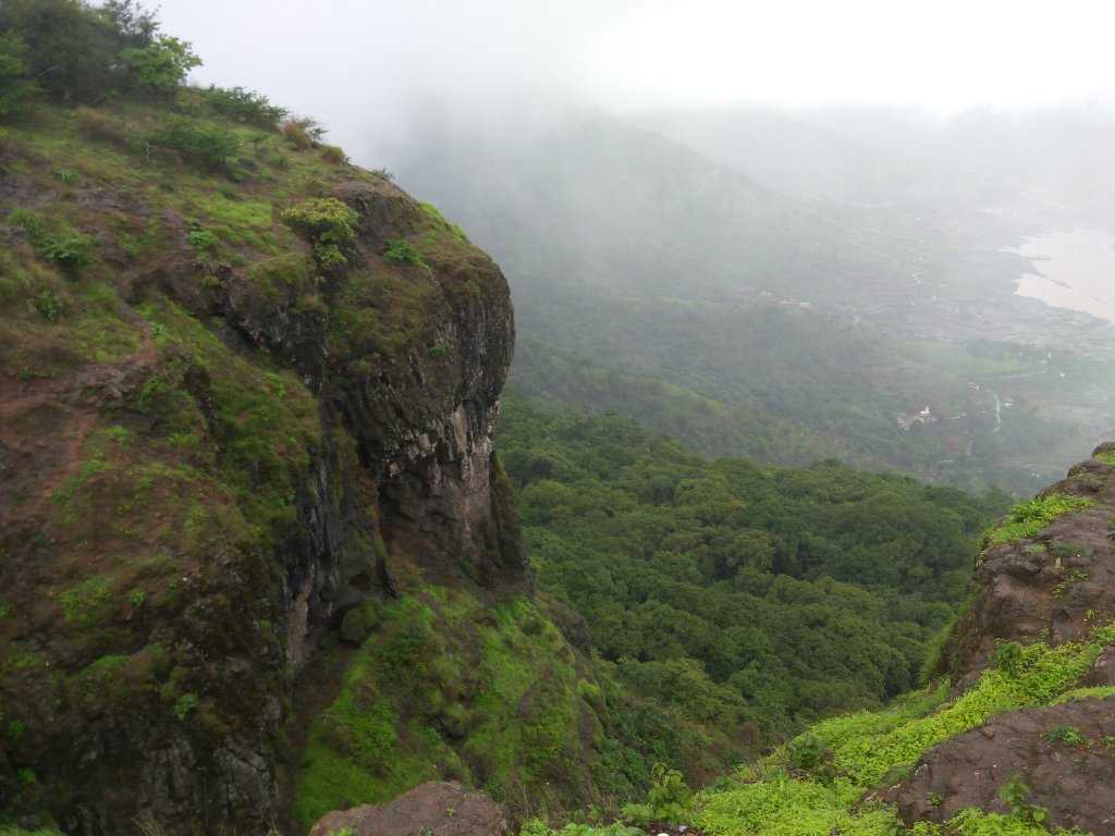 Kate Point Mahabaleshwar Photo 3