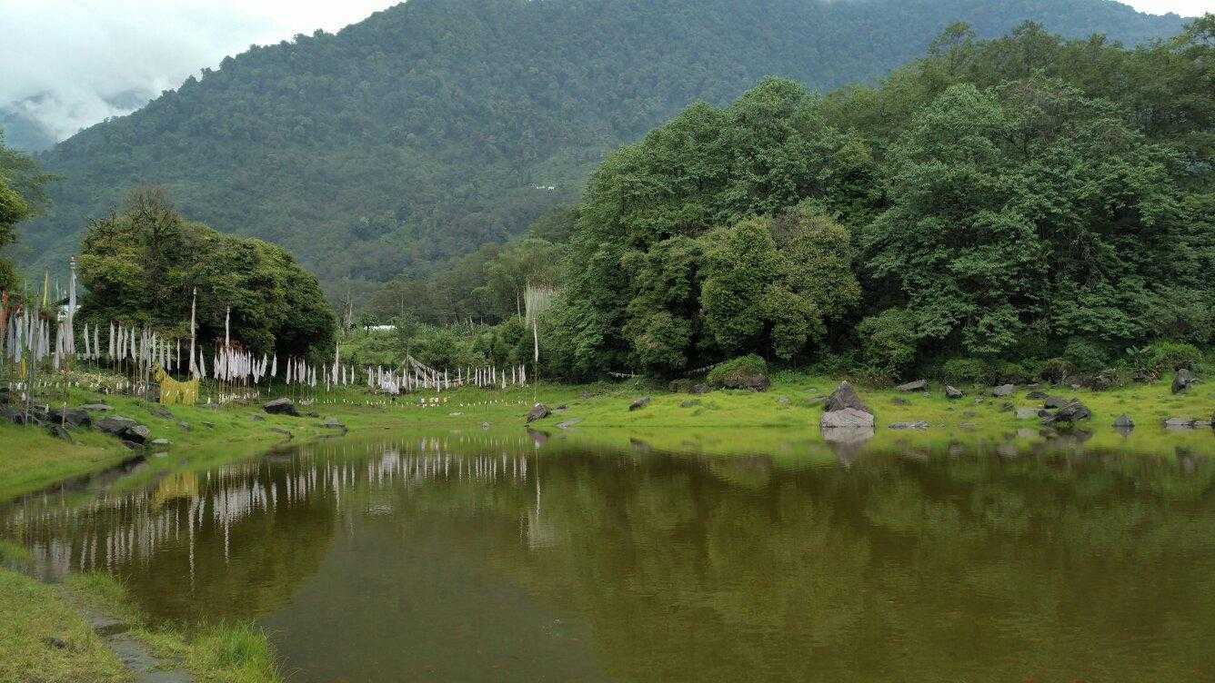 Kartok Lake Yuksom Photo 3