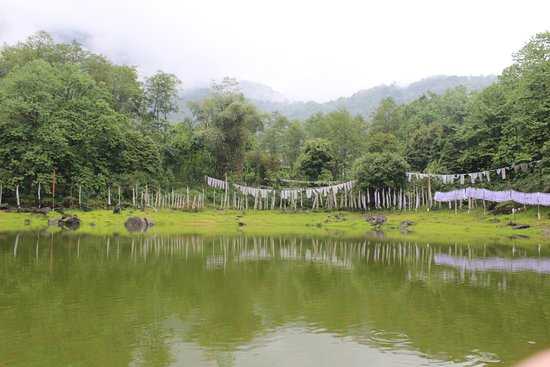 Kartok Lake Yuksom Photo 2