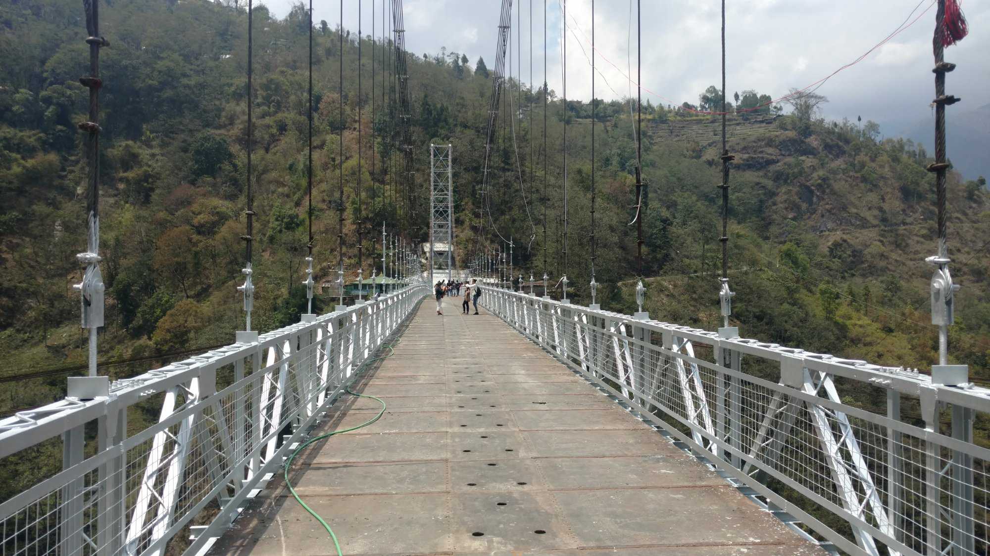Singshore Bridge Pelling Photo 3