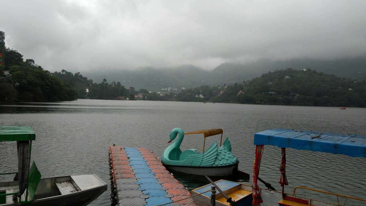 Naukuchia Taal Photo 4