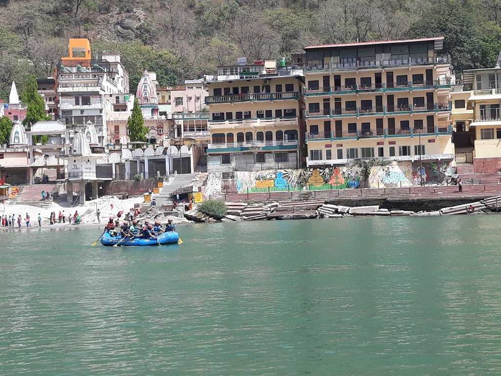 Laxman Jhula Bridge Photo 3
