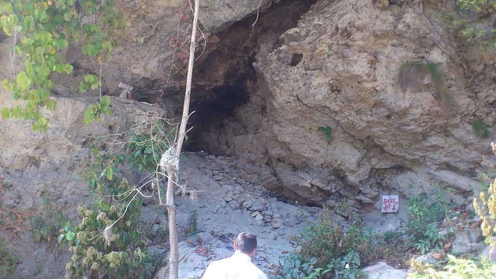 Vashishta Gufa Photo 3