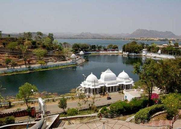 Fateh Sagar Lake Photo 4