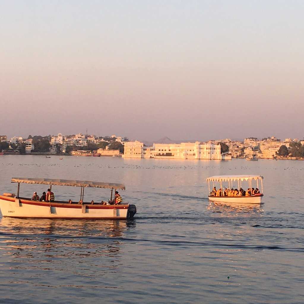 Jagmandir Isla Photo 2