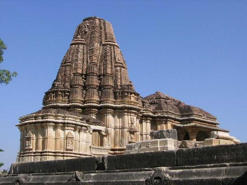 Sas Bahu Temple Tour Photo 1